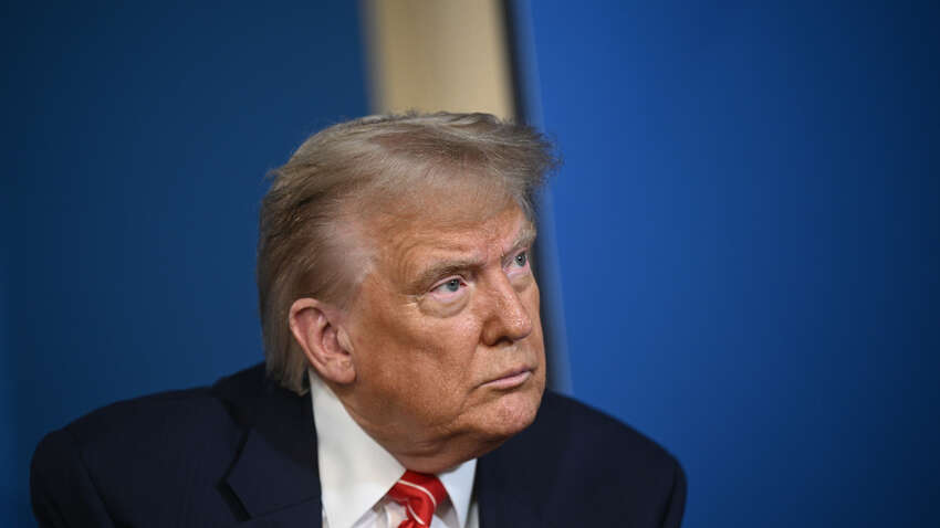 Трамп змусить Київ до капітуляції: озвучено прогноз великого удару США по Україні Трамп змусить Київ до капітуляції: озвучено прогноз великого удару США по Україні