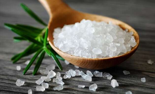 Чем заменить соль на кухне: 9 здоровых альтернатив Чем заменить соль на кухне: 9 здоровых альтернатив