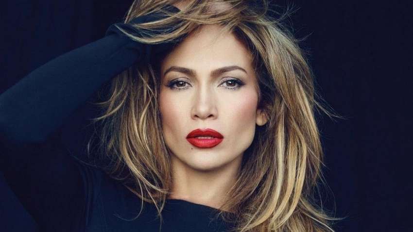 Дженнифер Лопес назвала любимые фильмы со своим участием