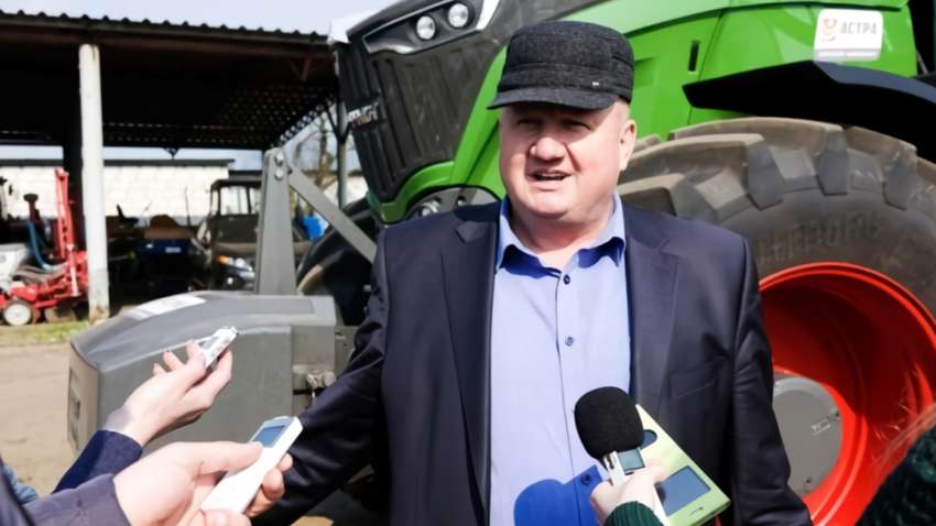 Депутат Киевоблсовета Павлушко фиктивно развелся с женой, чтобы получить 30 га земли — СМИ