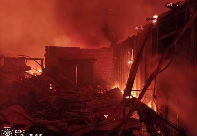 Росія атакувала Чернігівщину: є загиблі, серед них дитина