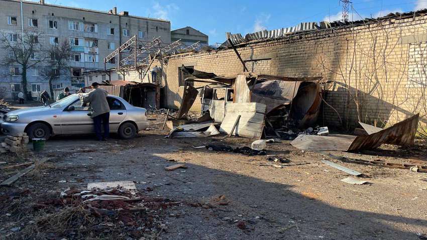 В окупованому Маріуполі за хабарі «перепродають» автівки загиблих людей