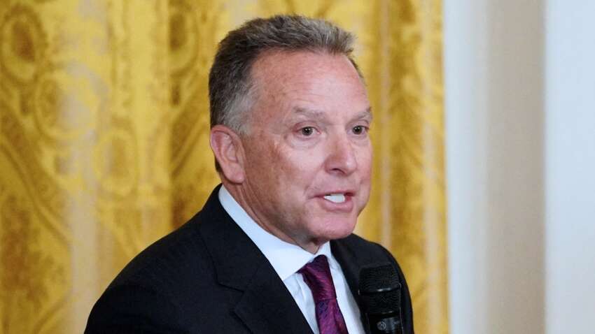 У Трампа натякнули, на що має погодитися Україна, щоб припинити війну У Трампа натякнули, на що має погодитися Україна, щоб припинити війну