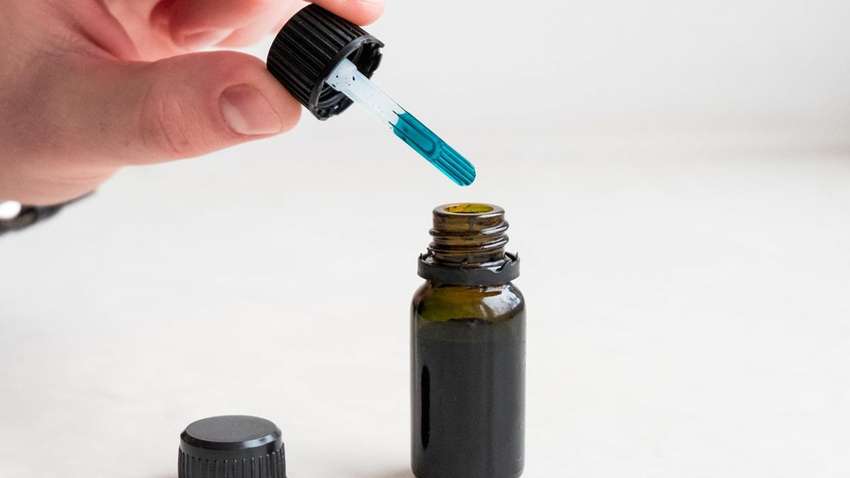 Почему врачи советуют отказаться от использования йода и зелёнки