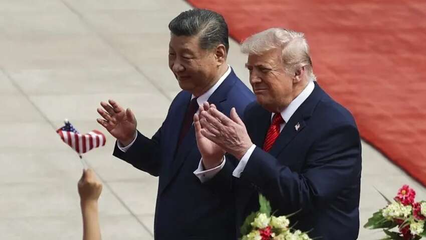 Трамп улетел в КНР без "козырных карт": почему визит оказался роковым