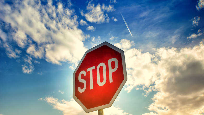 "Нет другого выхода": в Италии официально запретили болеть коронавирусом