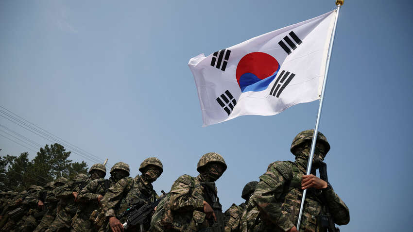Войска КНДР воюют против Украины: почему Южная Корея все еще против поставок оружия ВСУ Войска КНДР воюют против Украины: почему Южная Корея все еще против поставок оружия ВСУ