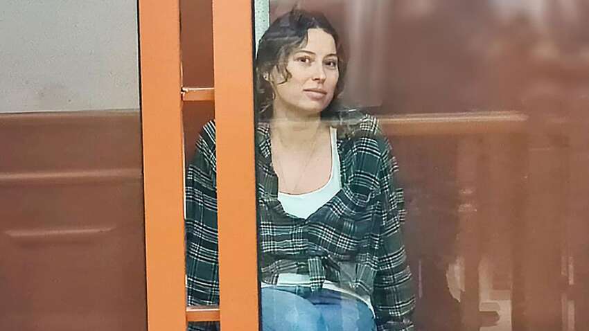 США и РФ провели обмен заключенными: кого Кремль вытащил из американской тюрьмы США и РФ провели обмен заключенными: кого Кремль вытащил из американской тюрьмы