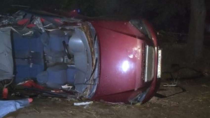 Трое погибших: водителем автомобиля, который перевернулся на Запорожье, оказался подросток Трое погибших: водителем автомобиля, который перевернулся на Запорожье, оказался подросток