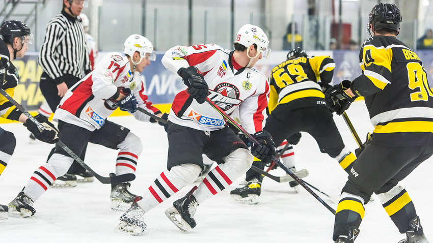 Стало известно, кто вошел в ТОП-10 бомбардиров украинской хоккейной Суперлиги