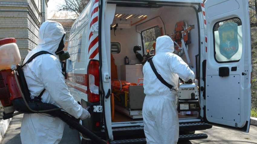 Эпидемиологи ждут вторую волну коронавируса в Украине: откуда может прийти опасность 