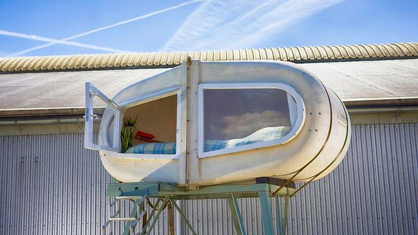 Ніч в теплиці або сміттєвому баку: в Нідерландах відкрили незвичайний кемпінг Ніч в теплиці або сміттєвому баку: в Нідерландах відкрили незвичайний кемпінг