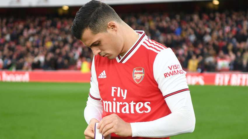 Игрок «Арсенала», у которого напряженные отношения с болельщиками может покинуть команду зимой