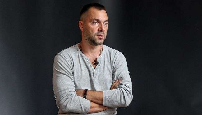 Російським військам не вдалося досягнути успіху на жодній ділянці фронту: звіт від Арестовича