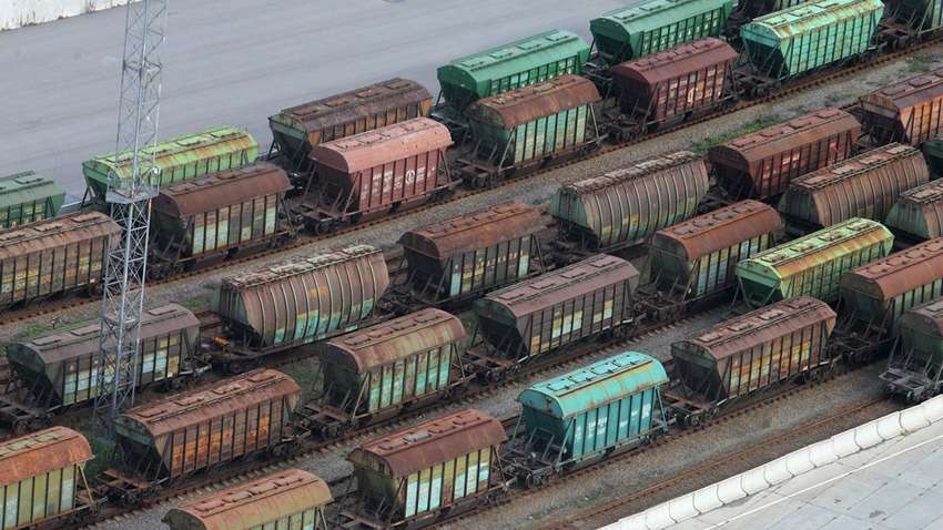 Литовський менеджер Даріус Закараускас може бути причетний до ввезення в Україну старих вагонів із РФ, - ЗМІ