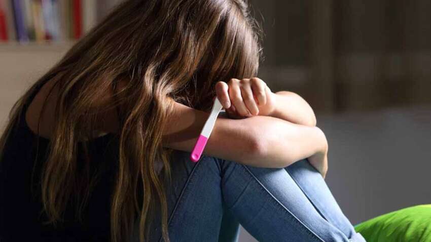 В России школьниц мотивируют беременнеть: в некоторых областях ввели денежные выплаты В России школьниц мотивируют беременнеть: в некоторых областях ввели денежные выплаты