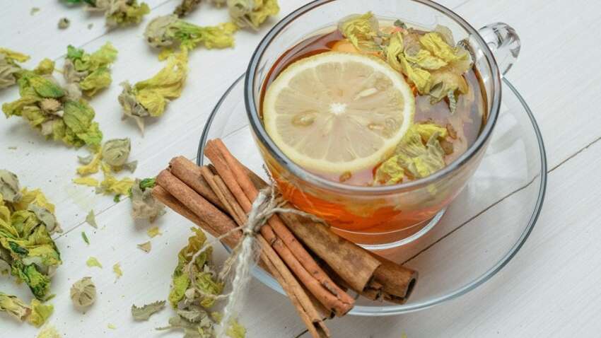 Стресс и боль уйдут в прошлое: названы наиболее целебные чаи