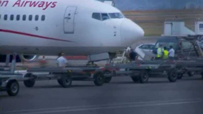 Аварийная посадка в Тбилиси: что произошло с авиалайнером, на борту которого находилось почти две сотни пассажиров  Аварийная посадка в Тбилиси: что произошло с авиалайнером, на борту которого находилось почти две сотни пассажиров