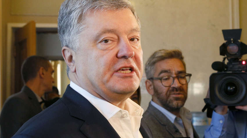 У Порошенка назвали кримінальну справу проти нього способою тиску на Верховний суд через націоналізацію банку "Приват"