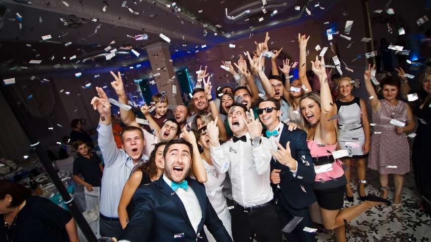 Лучшие отмазки, которые помогут откосить от корпоратива