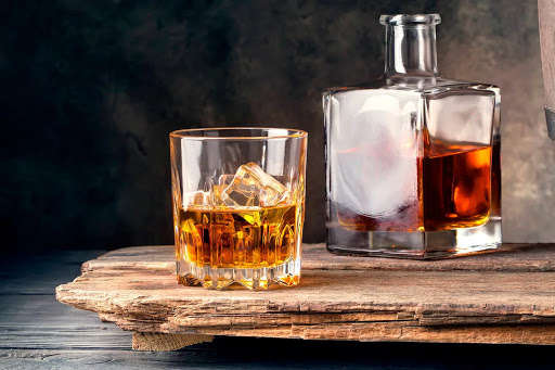 Був навіть в СРСР: кілька цікавих фактів про віскі