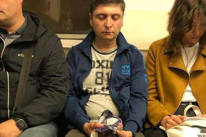 У  метро виявили двійника Зеленського