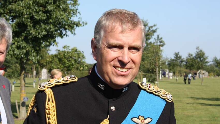 Скандального брата короля Великої Британії заарештували у день його народження: яка причина