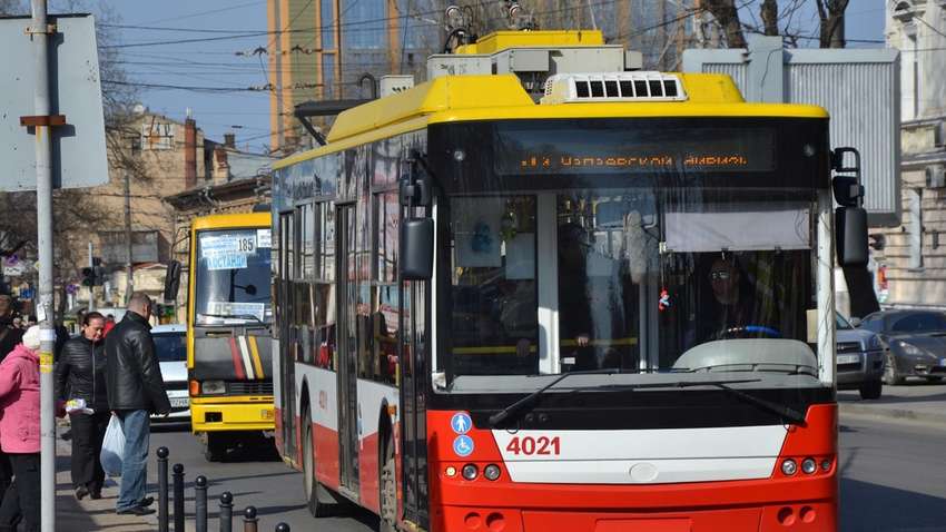 В Одессе вдвое вырастет стоимость проезда в городском транспорте: новые цены В Одессе вдвое вырастет стоимость проезда в городском транспорте: новые цены