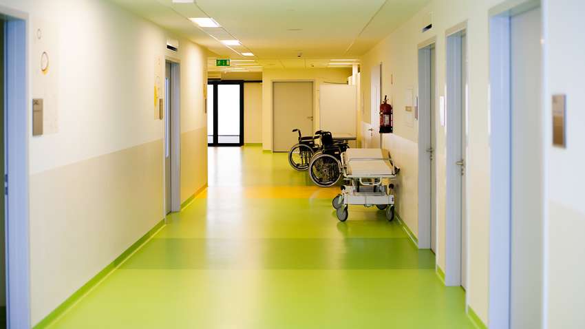 Дітей нелегалів госпіталізували до лікарні в Польщі Дітей нелегалів госпіталізували до лікарні в Польщі