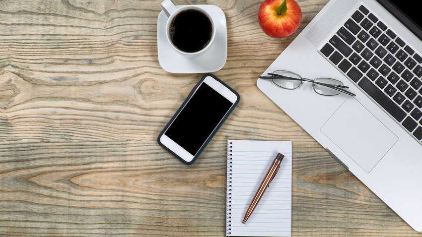 Які речі не можна тримати поруч із мобільним телефоном і чому