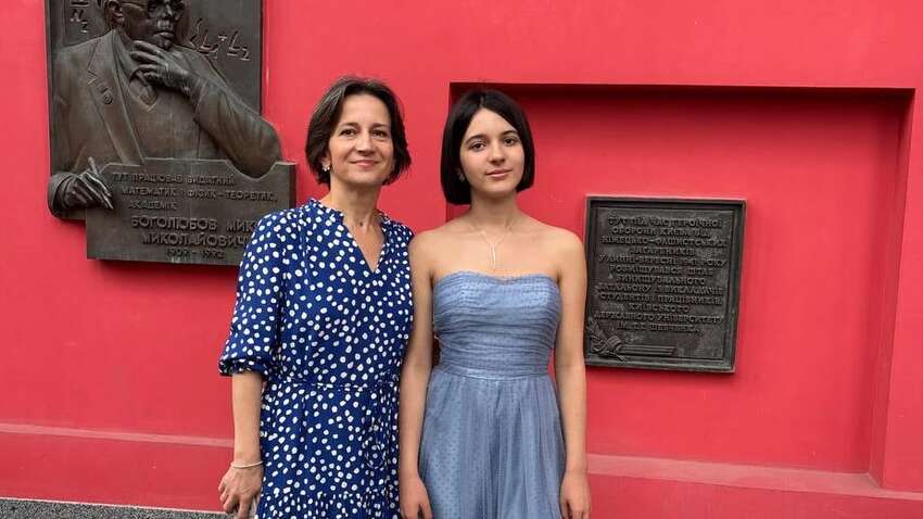 Скандал во Львове: УКУ отказал студентке в общежитии из-за флажка в соцсетях