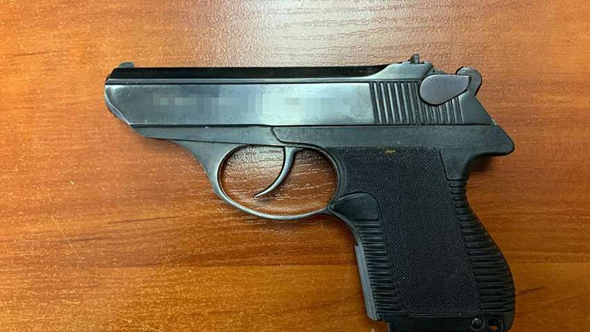 Требовал одеть маску: в Запорожье в магазине мужчина выстрелил продавцу в лицо (ФОТО) Требовал одеть маску: в Запорожье в магазине мужчина выстрелил продавцу в лицо (ФОТО)