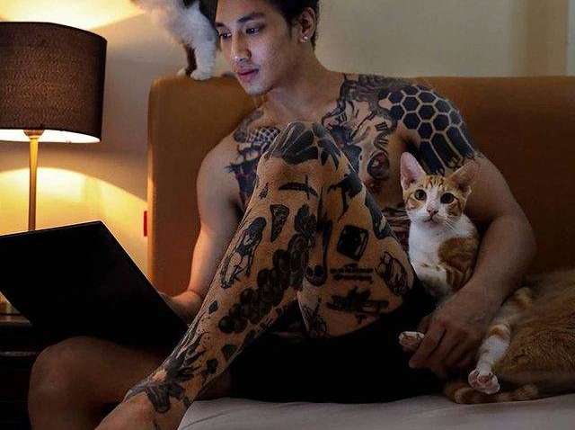 Названий володар найкрасивішого чоловічого обличчя 2021 року