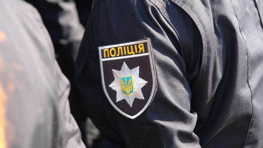 Полицейских подозревают в групповом изнасиловании женщины под Киевом