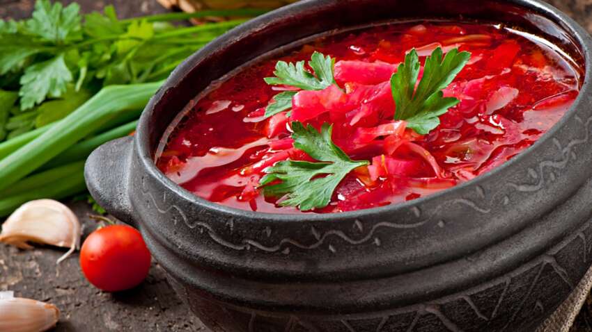 Установлен новый рекорд Украины: приготовили самый большой объем борща (ФОТО)