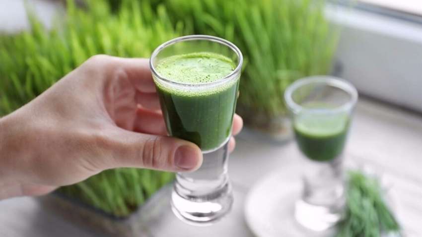 П'ять ранкових напоїв, які поліпшують травлення