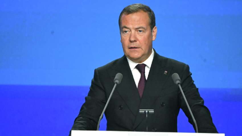 Медведєв пригрозив ядерними ударами по чотирьох країнах