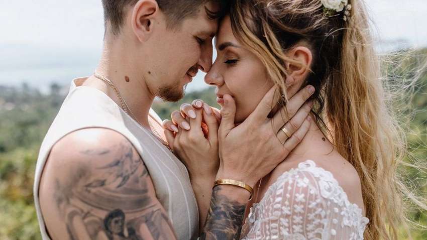 Украинская певица MamaRika тайно вышла замуж