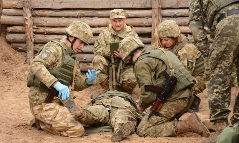 В Україні зміняться стандарти домедичної підготовки для захисників: що пропонує Міноборони В Україні зміняться стандарти домедичної підготовки для захисників: що пропонує Міноборони