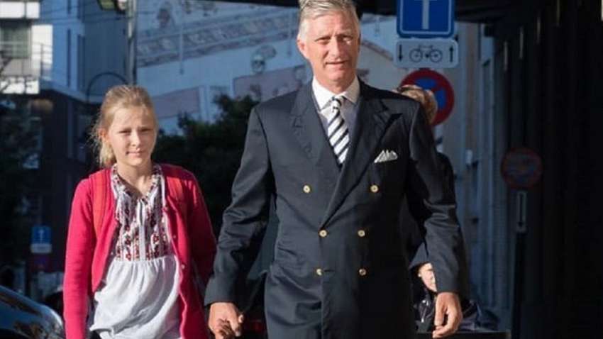 Дочка короля Бельгії прийшла в школу в українській вишиванці