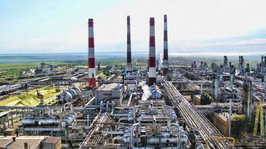 В России пылает ГПЗ-гигант: дроны массированно атаковали Оренбургскую область