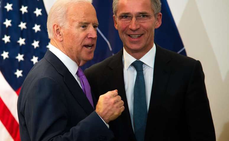 Ядерное оружие США может оказаться в Восточной Европе - генсек НАТО 