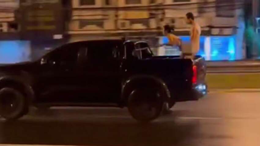 Російського треш-блогера відправили у в’язницю в Таїланді за публічний секс з повією в кузові пікапа Російського треш-блогера відправили у в’язницю в Таїланді за публічний секс з повією в кузові пікапа