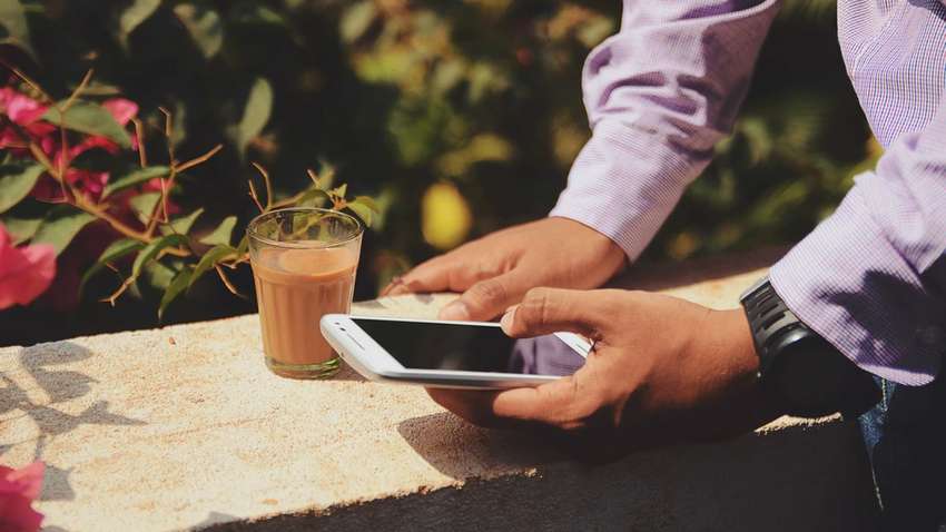 Чому через соцмережі з'являється почуття самотності: відповідь психологів Чому через соцмережі з'являється почуття самотності: відповідь психологів