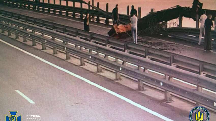 Z-каналы сходять с ума и требуют мести из-за атаки на Крымский мост Z-каналы сходять с ума и требуют мести из-за атаки на Крымский мост