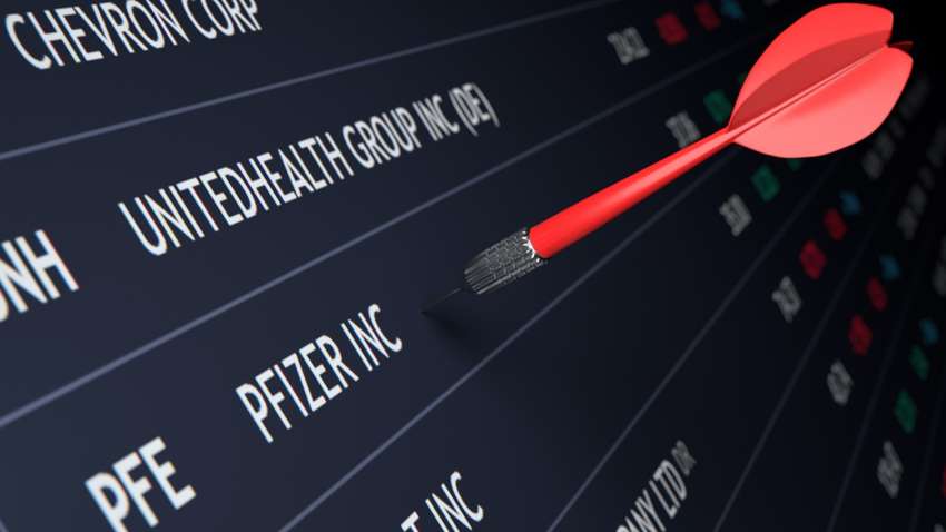 В українців будуть забирати куплені COVID-сертифікати: як це буде діяти В українців будуть забирати куплені COVID-сертифікати: як це буде діяти