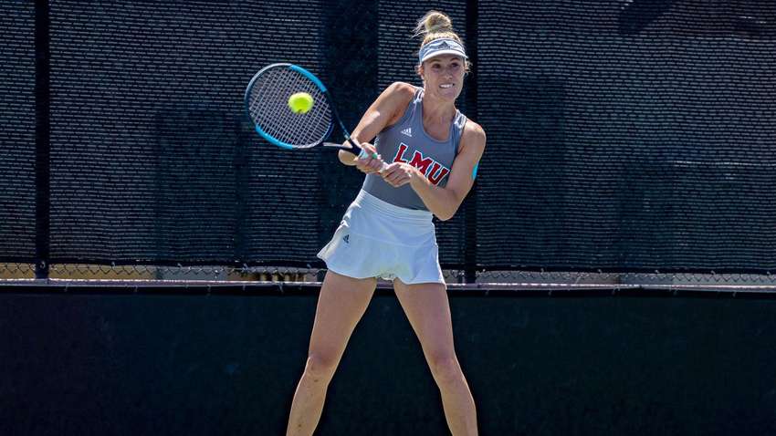 Российская теннисистка публично поддержала Украину после победы