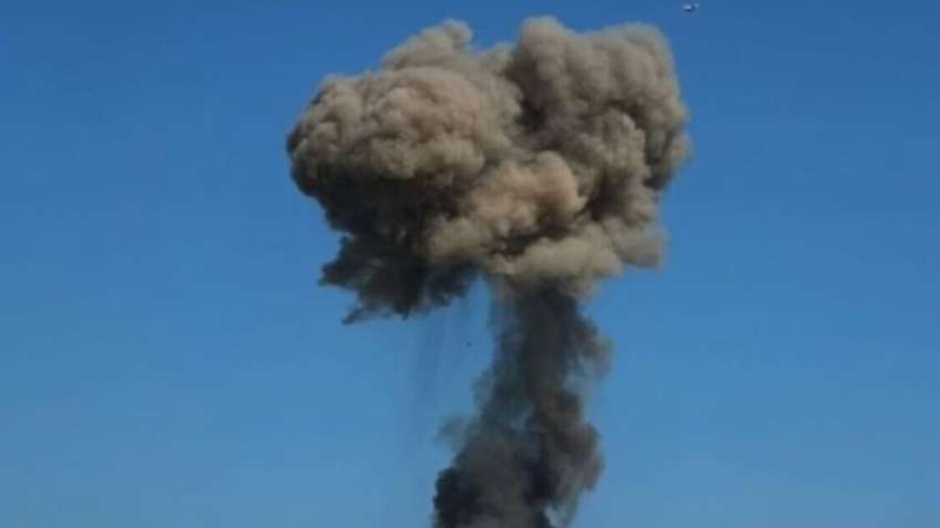 Апокалиптические сцены из России: украинцы сравняли авиабазу РФ с землей