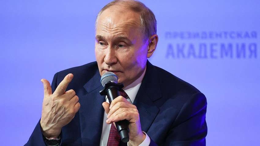 Путин впервые за 16 лет приехал в Беслан и удивил новыми заявлениями о террористах и Западе Путин впервые за 16 лет приехал в Беслан и удивил новыми заявлениями о террористах и Западе