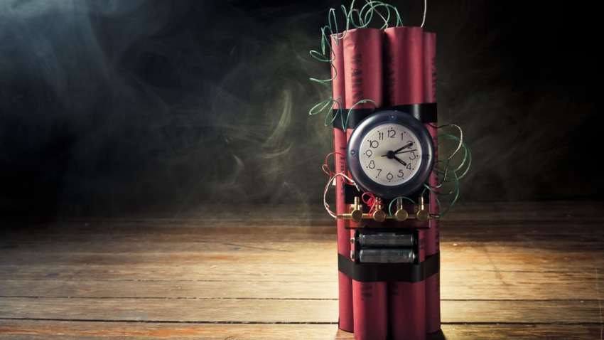 В России смертник подорвал себя у здания ФСБ В России смертник подорвал себя у здания ФСБ